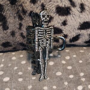 TJ Maxx Rhinestone Skeleton Claw Clip